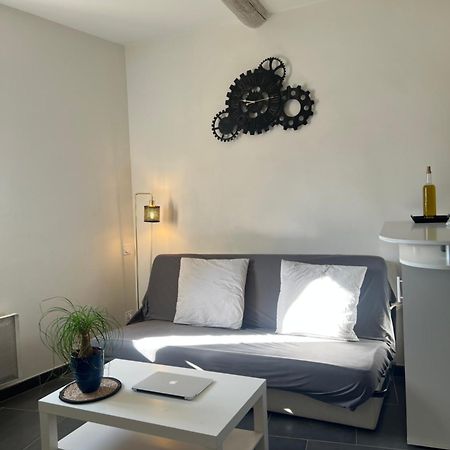 Cosy Studio Hyper Centre Avec Kitchenette & Climatisation Carpentras Zewnętrze zdjęcie